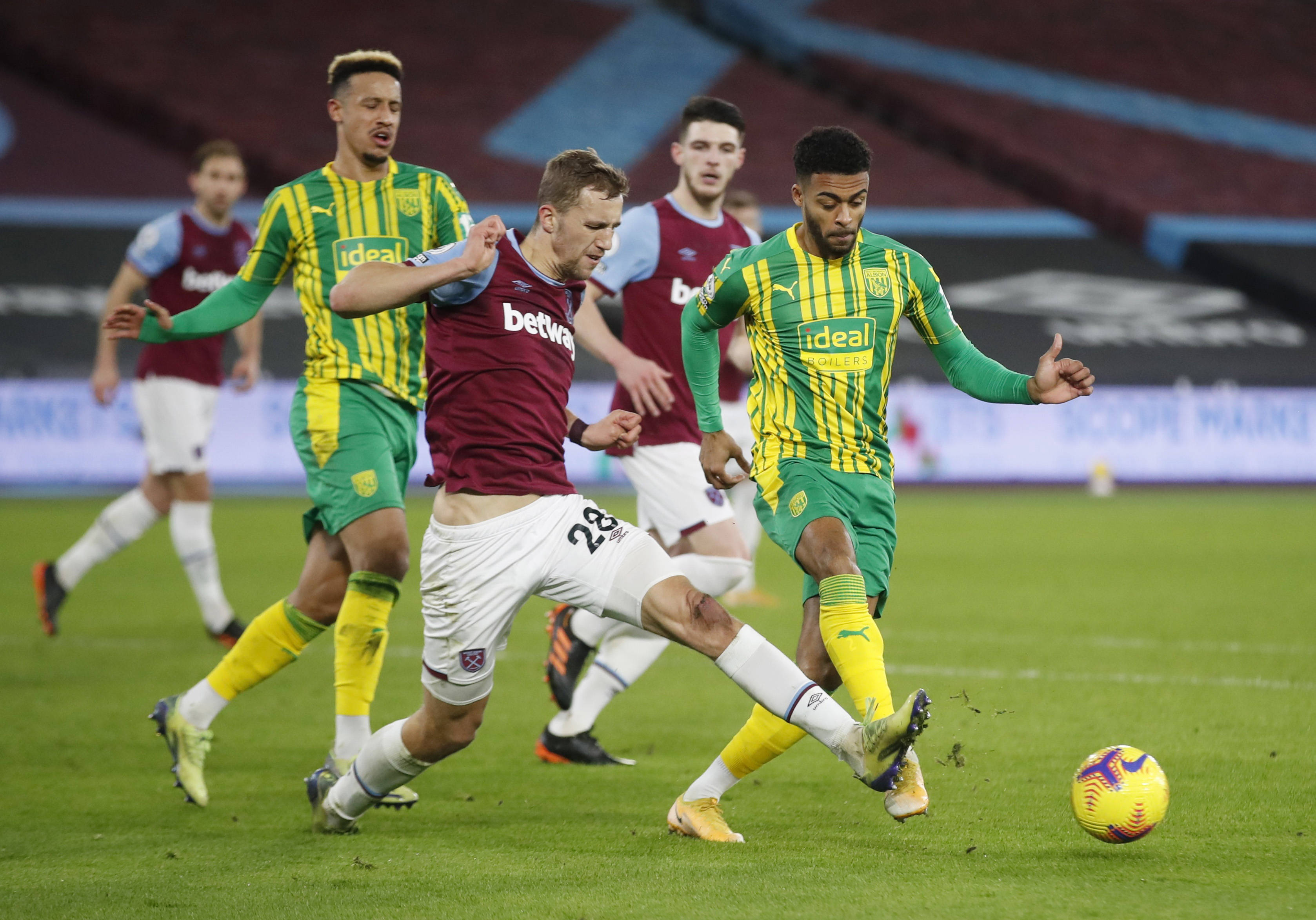 力和场上的 力和场上的